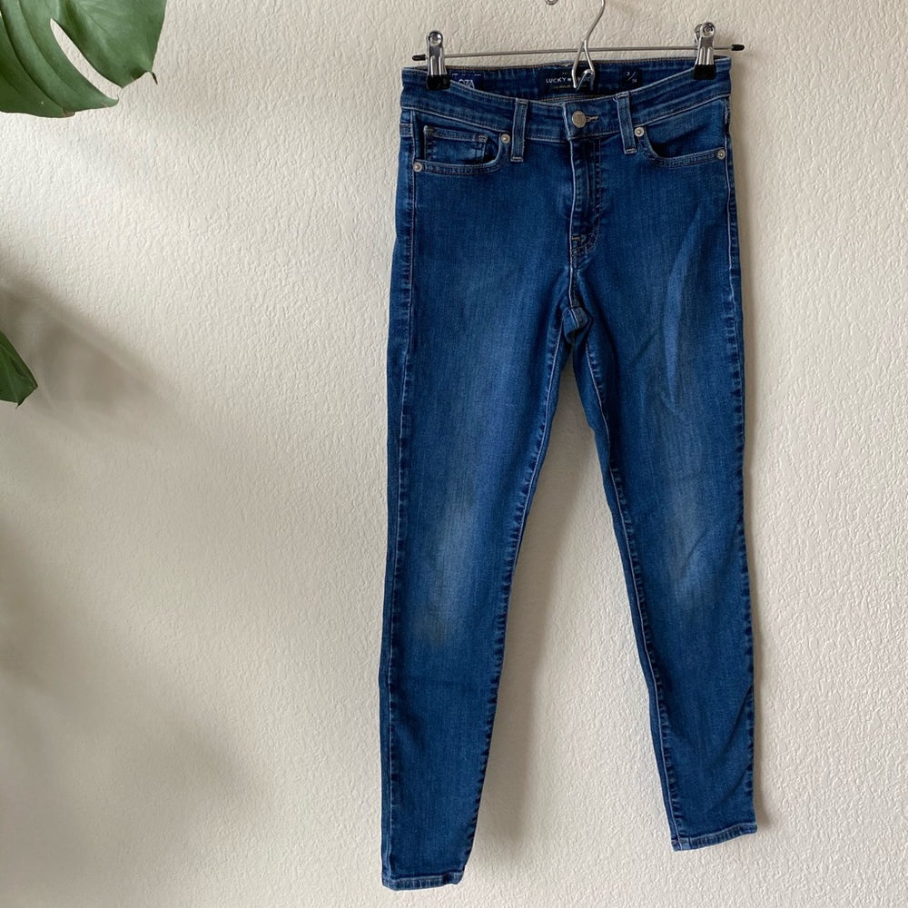 Mid rise lucky brand jeans